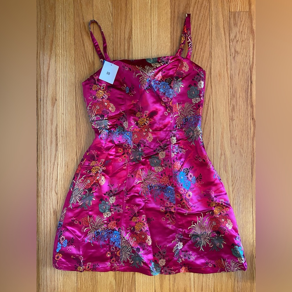 NWT Urban Outfitters Pink/Rose Silk Flower Dress
